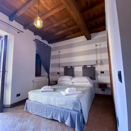 Couette-café Al Palazzetto 3*