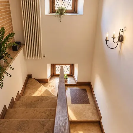 Al Palazzetto 4* 티볼리