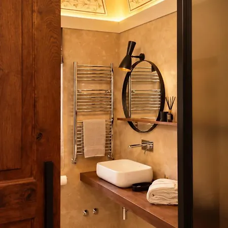 Al Palazzetto 4*